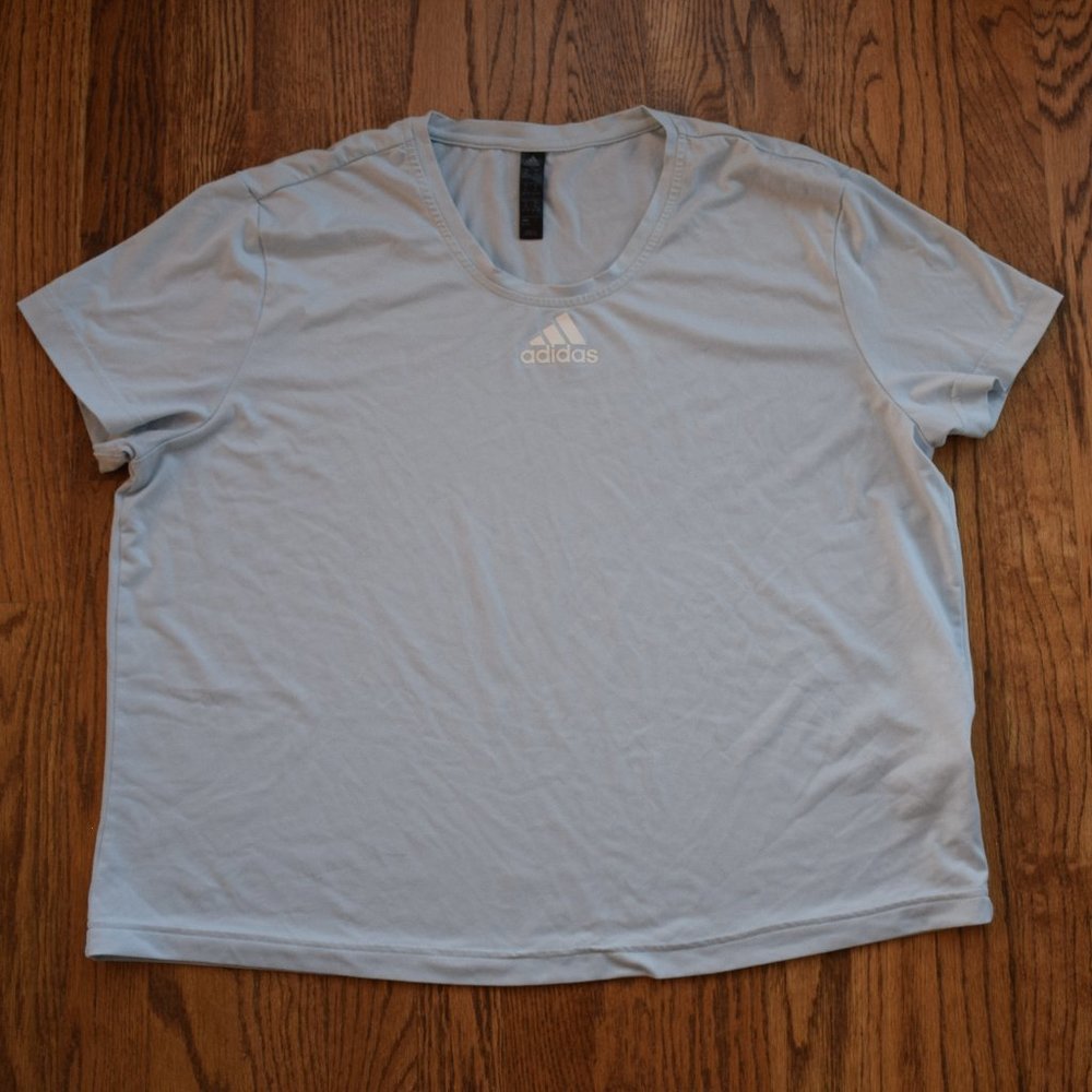 adidas Women's Blue Cropped T-Shirt, size XL